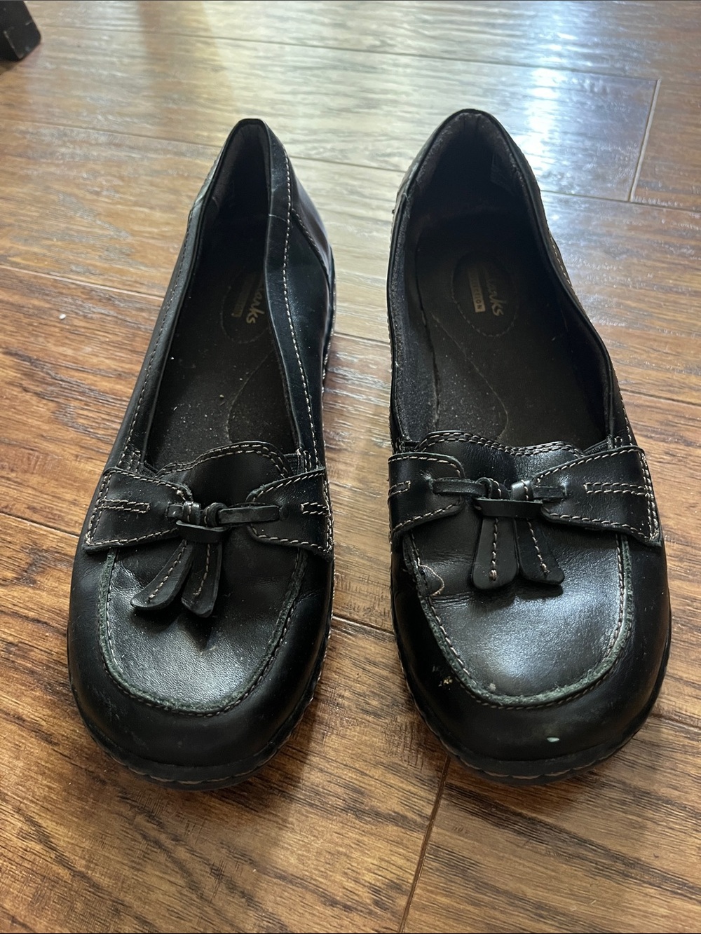 Clark’s Women's Tassel Loafers - Classic Slip-On Comfort